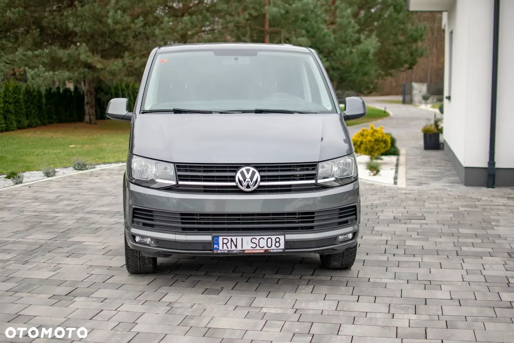 Volkswagen Caravelle - 4