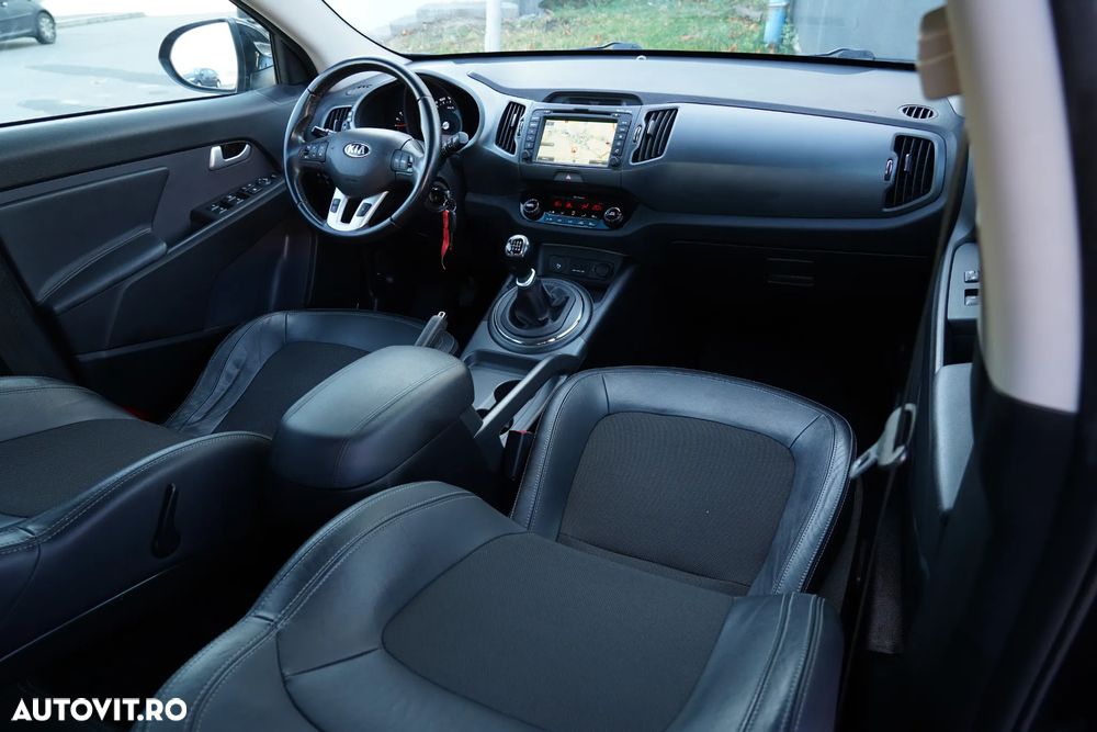 Kia Sportage 2.0 DSL HP 6MT 4x4 Style - 11