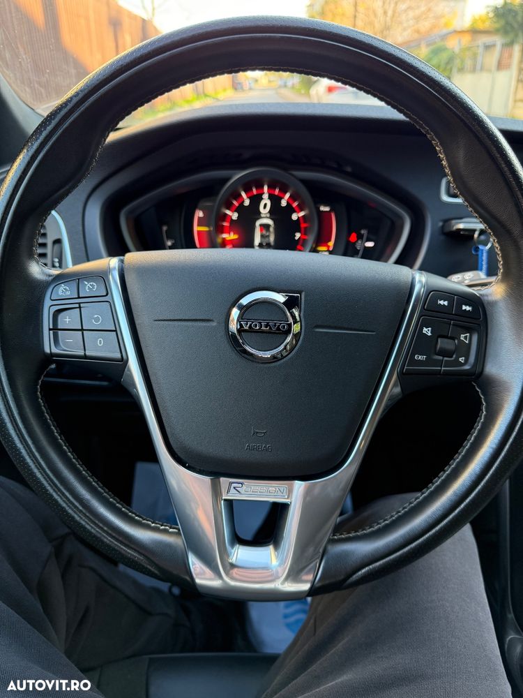 Volvo V40 T3 RDesign - 12