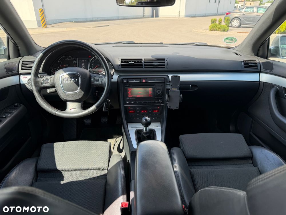 Audi A4 Avant 1.8 T - 26
