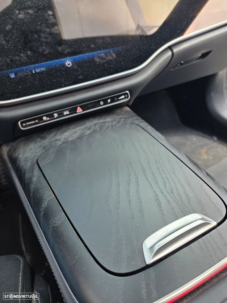 Mercedes-Benz E 300 - 31