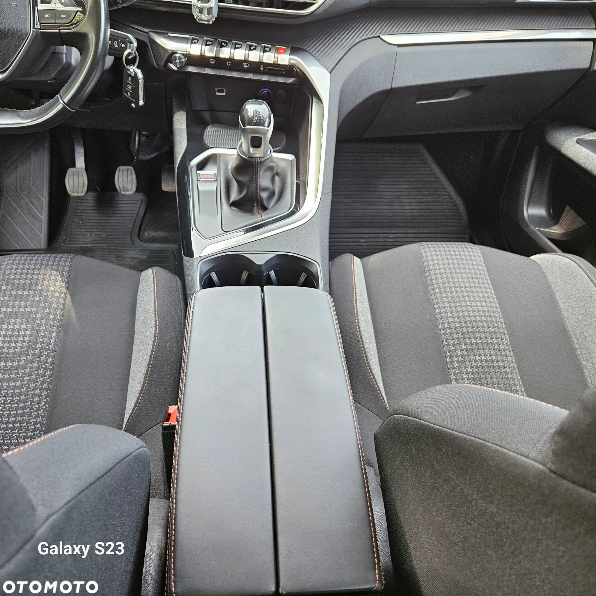 Peugeot 3008 PureTech 130 Stop & Start GPF Active - 24