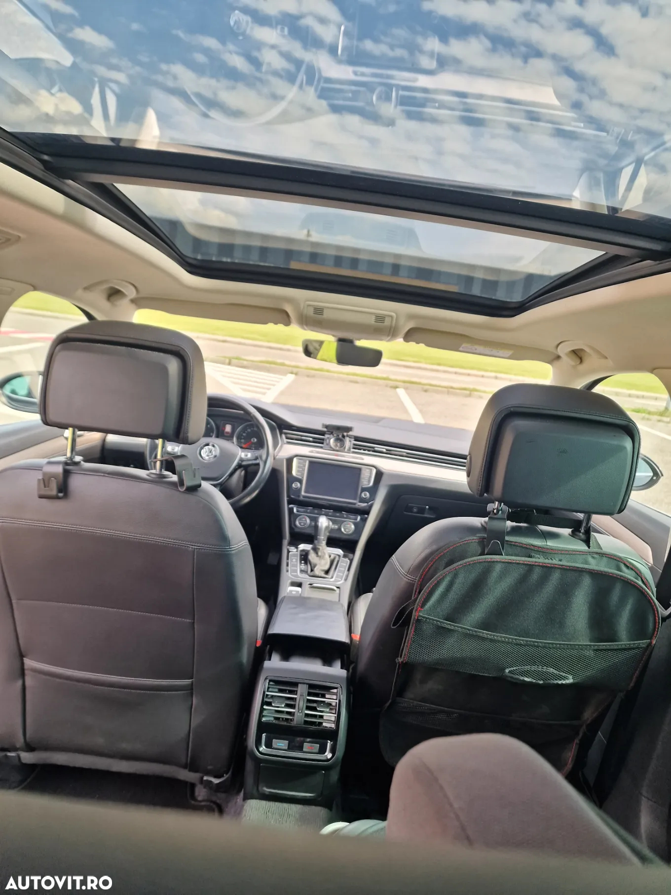 Volkswagen Passat - 6