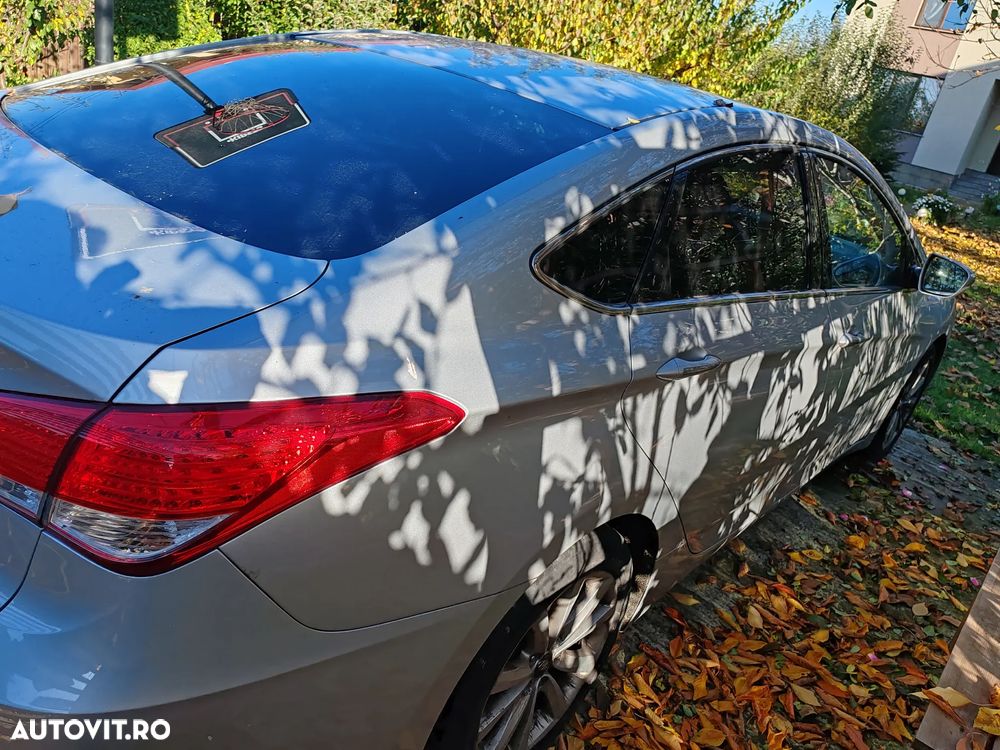 Hyundai i40 1.7 CRDI DPF Sedan Supreme - 4