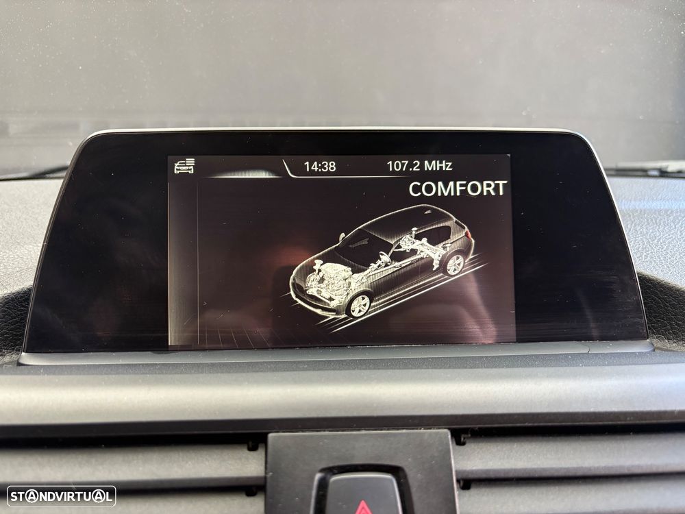 BMW 116 d Sport Line - 44