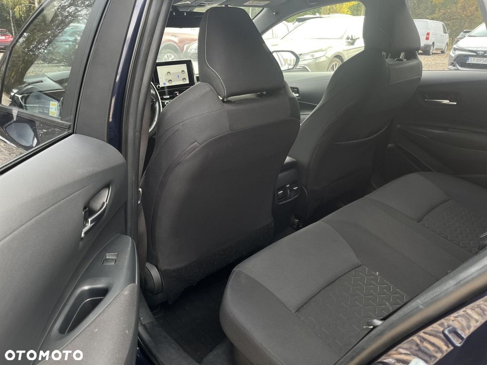 Toyota Corolla 1.8 Hybrid Comfort - 18