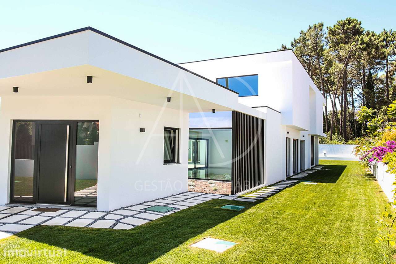 Moradia, 367 m², Corroios - Grande imagem: 2/38