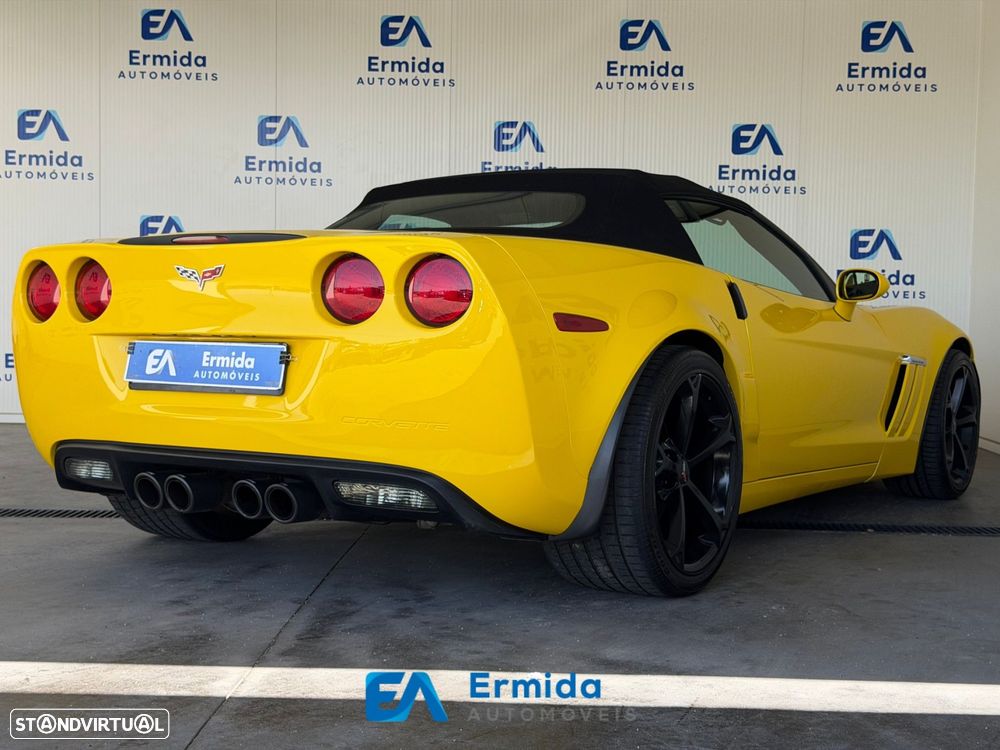 Chevrolet Corvette - 5