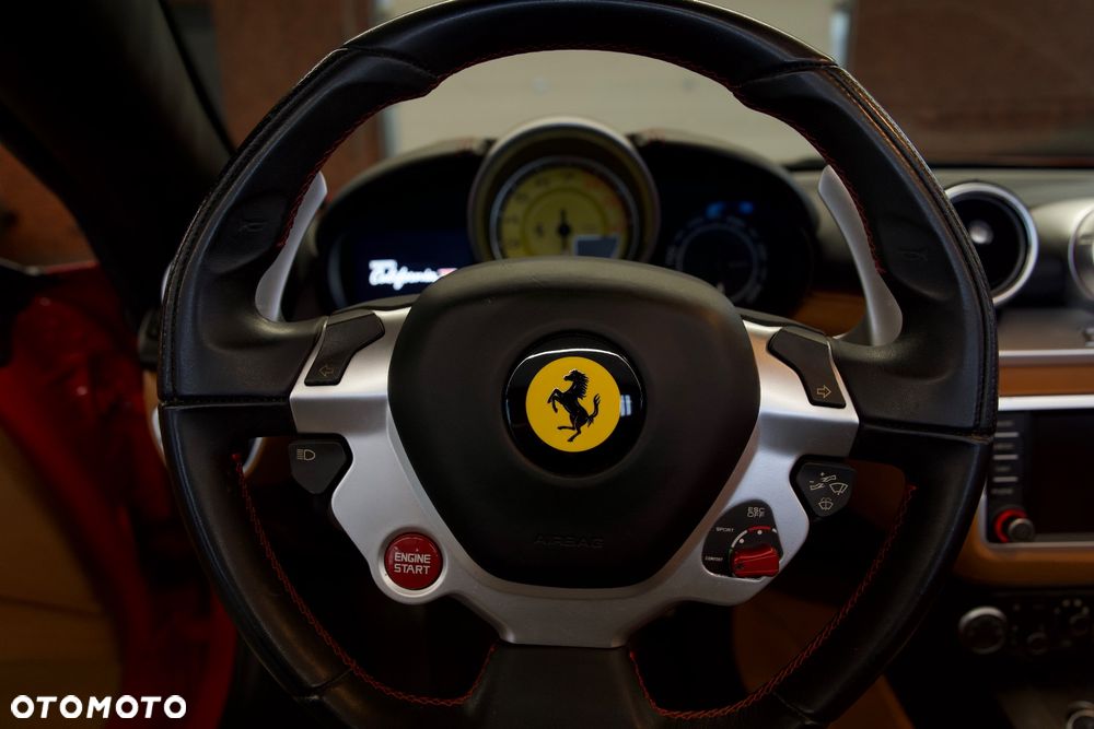 Ferrari California T - 18