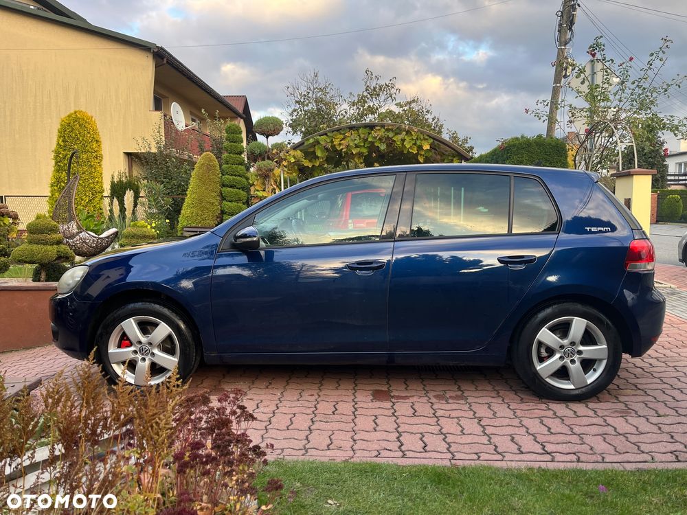 Volkswagen Golf VI 1.6 TDI Comfortline - 8