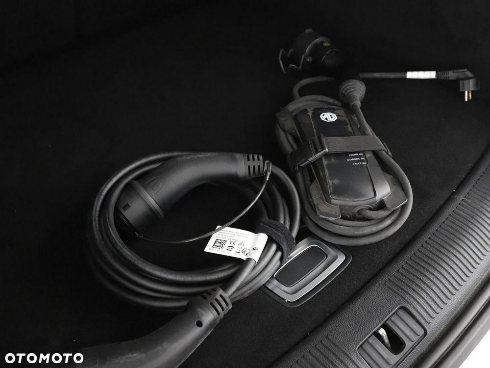 MG HS PHEV 1.5T-GDI Luxury - 40