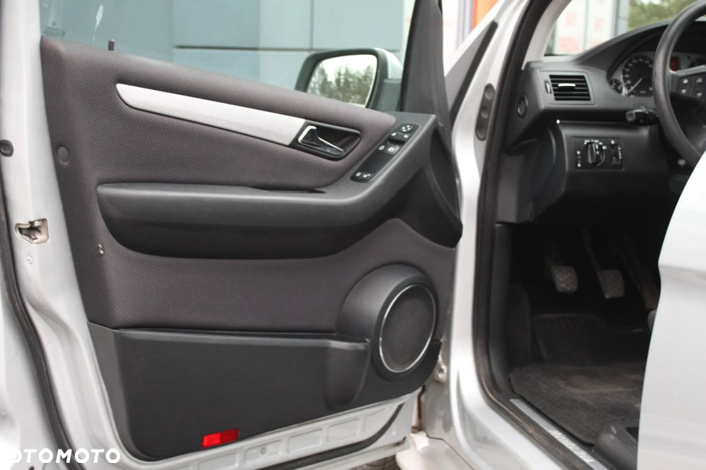 Mercedes-Benz Klasa B 180 CDI - 19