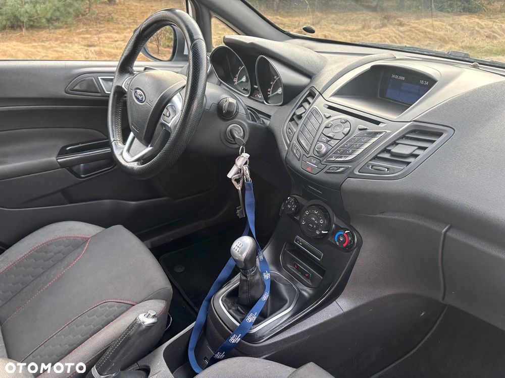 Ford Fiesta 1.0 EcoBoost STart-Stop ST-LINE - 24