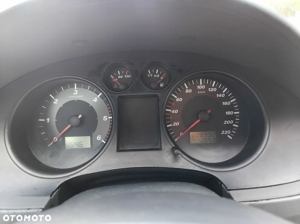 Seat Ibiza 1.4 TDI Signo - 2