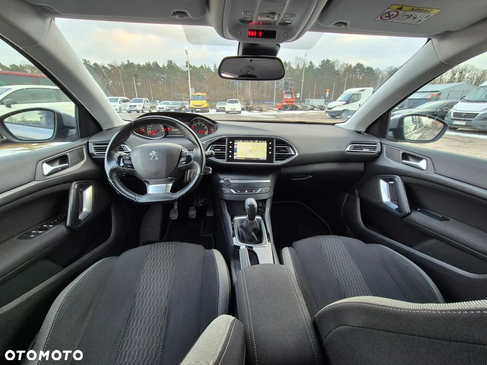 Peugeot 308 PureTech 110 Stop & Start Style - 13