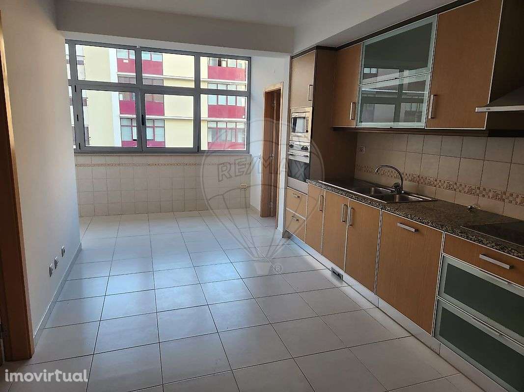 Apartamento T2 para arrendamento - Grande imagem: 4/21