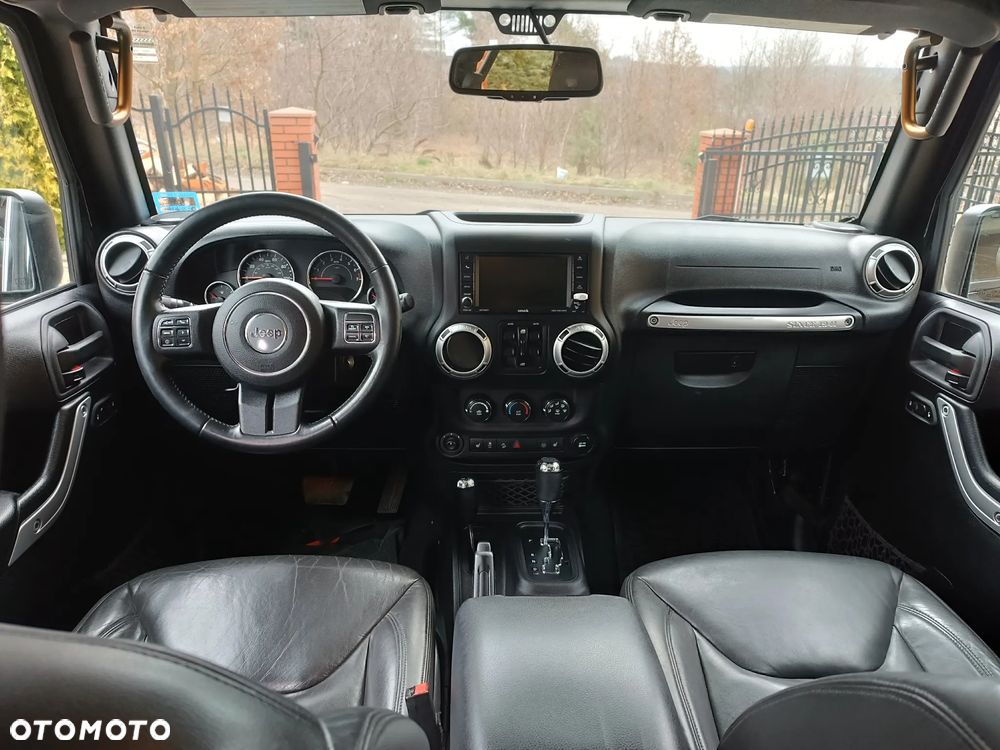 Jeep Wrangler 3.6 Unlim Sahara - 20