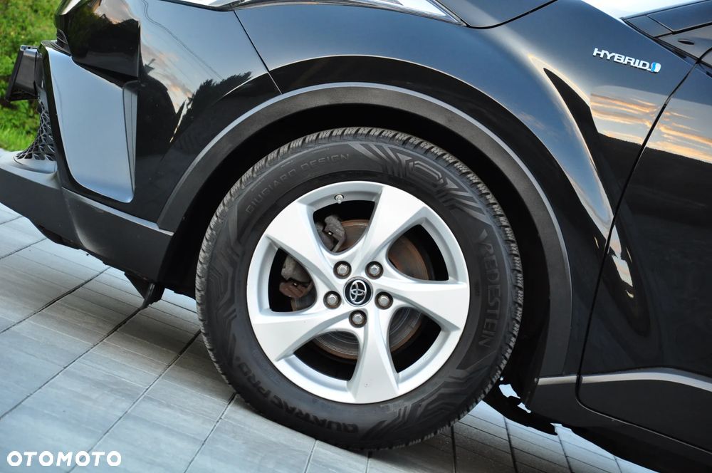 Toyota C-HR Business-Edition - 11
