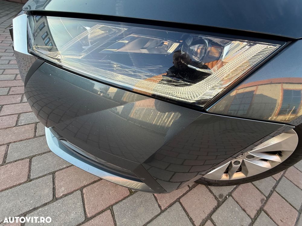 Skoda Octavia 2.0 TDI DSG Ambition - 13