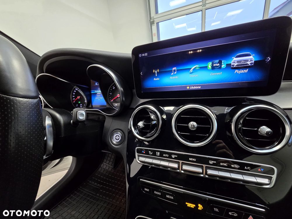 Mercedes-Benz Klasa C 220 d 4Matic 9G-TRONIC - 13