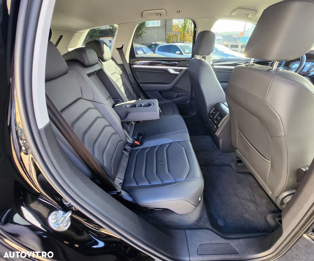 Volkswagen Touareg 3.0 V6 TDI 4Motion DPF Automatik Drive - 12