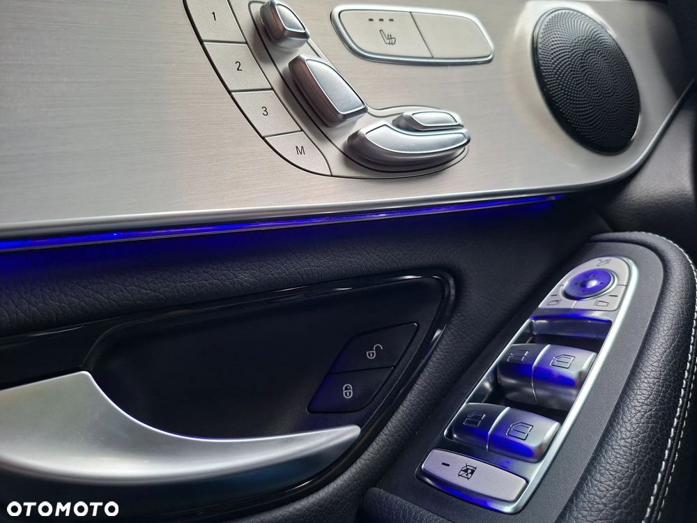Mercedes-Benz GLC 300 4-Matic - 27