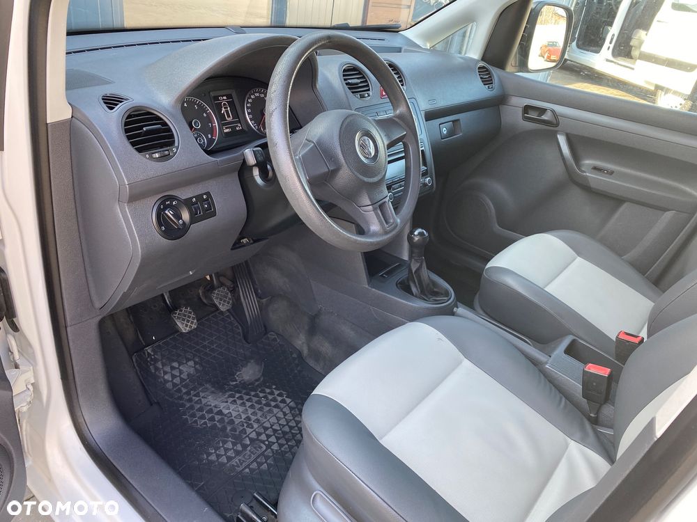 Volkswagen CADDY - 10