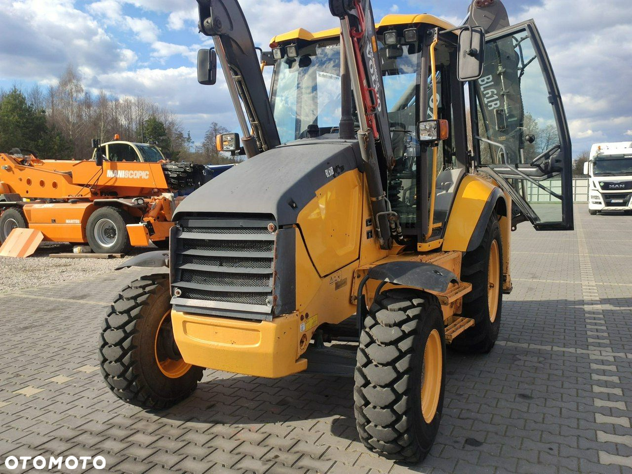 Volvo BL61B Oryginalna Bez Luzów i Wycieków Zadbana Sprawna Super Stan - 10