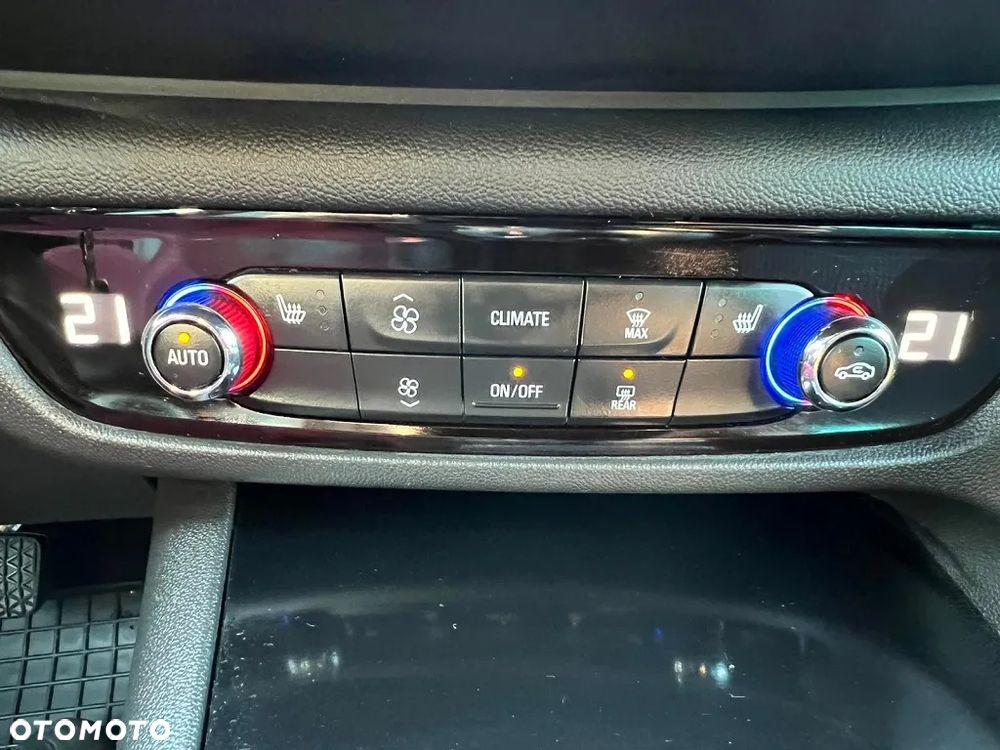 Opel Insignia 2.0 CDTI Business Elegance S&S - 9