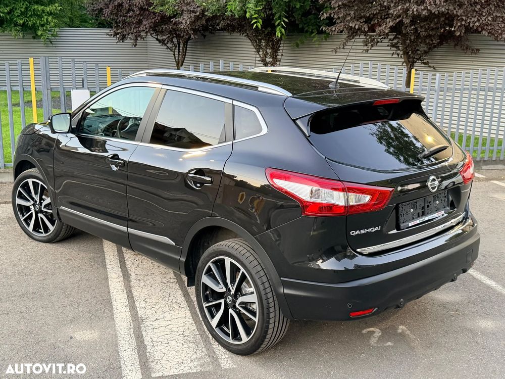 Nissan Qashqai 1.6 DCI ALL-MODE 4x4i TEKNA+ - 4