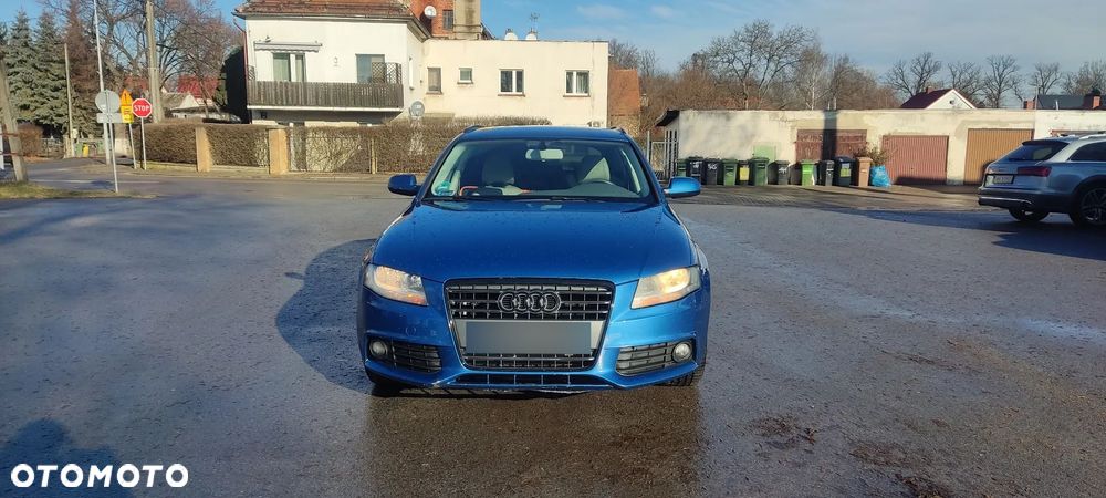 Audi A4 Avant 2.0 TDI Multitronic - 11