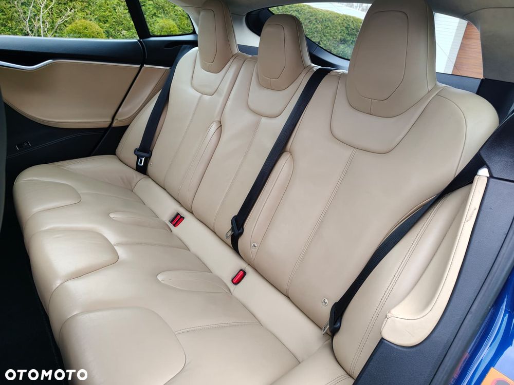 Tesla Model S 85D Allradantrieb - 17