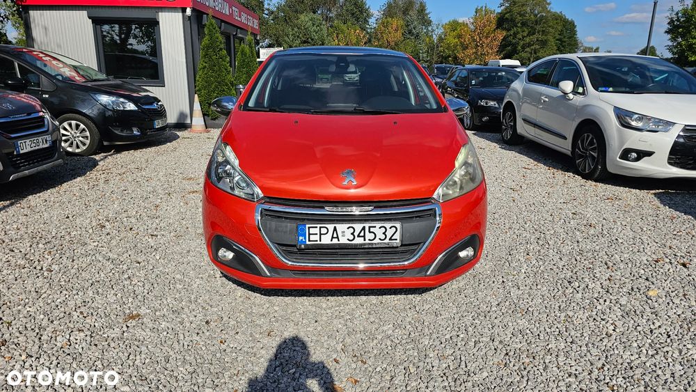 Peugeot 208 1.2 PureTech Allure S&S EAT6 - 8