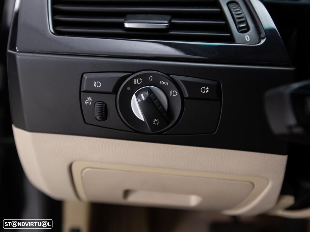 BMW 520 - 12
