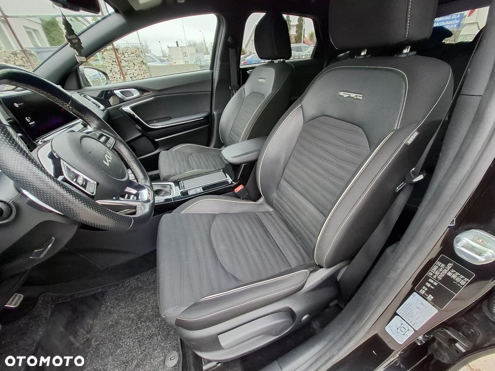 Kia ProCeed - 10