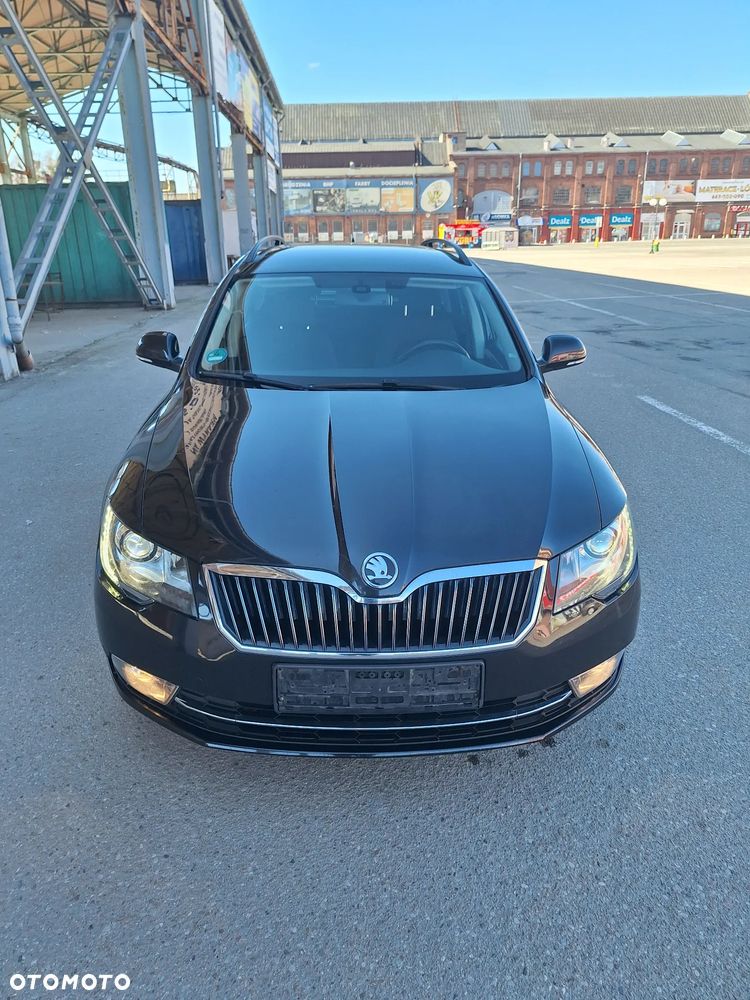 Skoda Superb 2.0 TDI Comfort - 18
