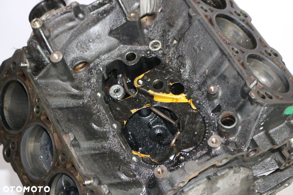 SILNIK DÓŁ BAU AUDI A6 C5 2.5 TDI - 10