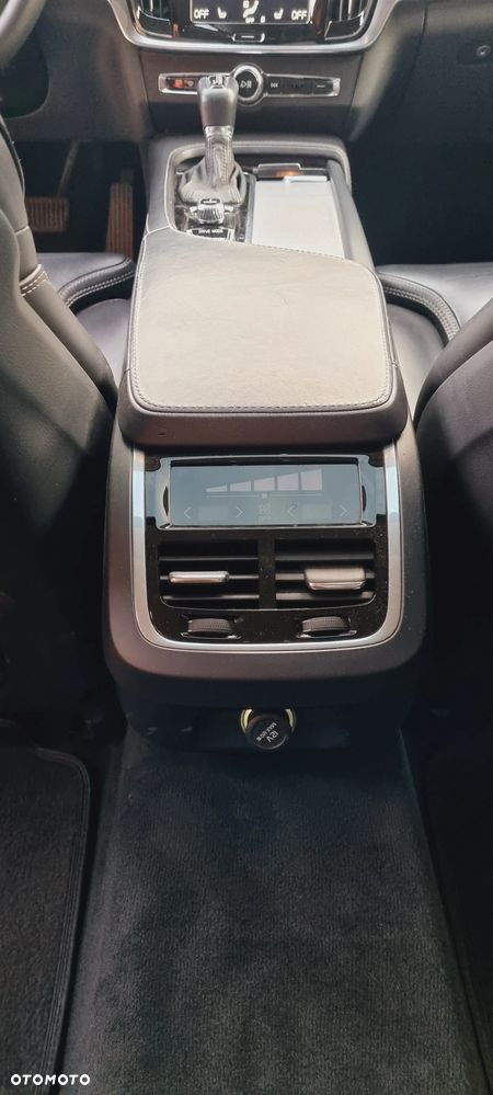 Volvo S90 D4 Inscription - 14