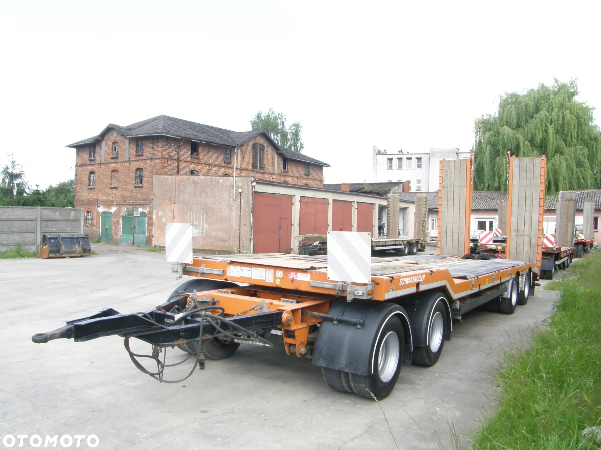 Schwarzmuller T4 2015 4 osiowa przyczepa niskopodwoziowa z Niemiec - 29