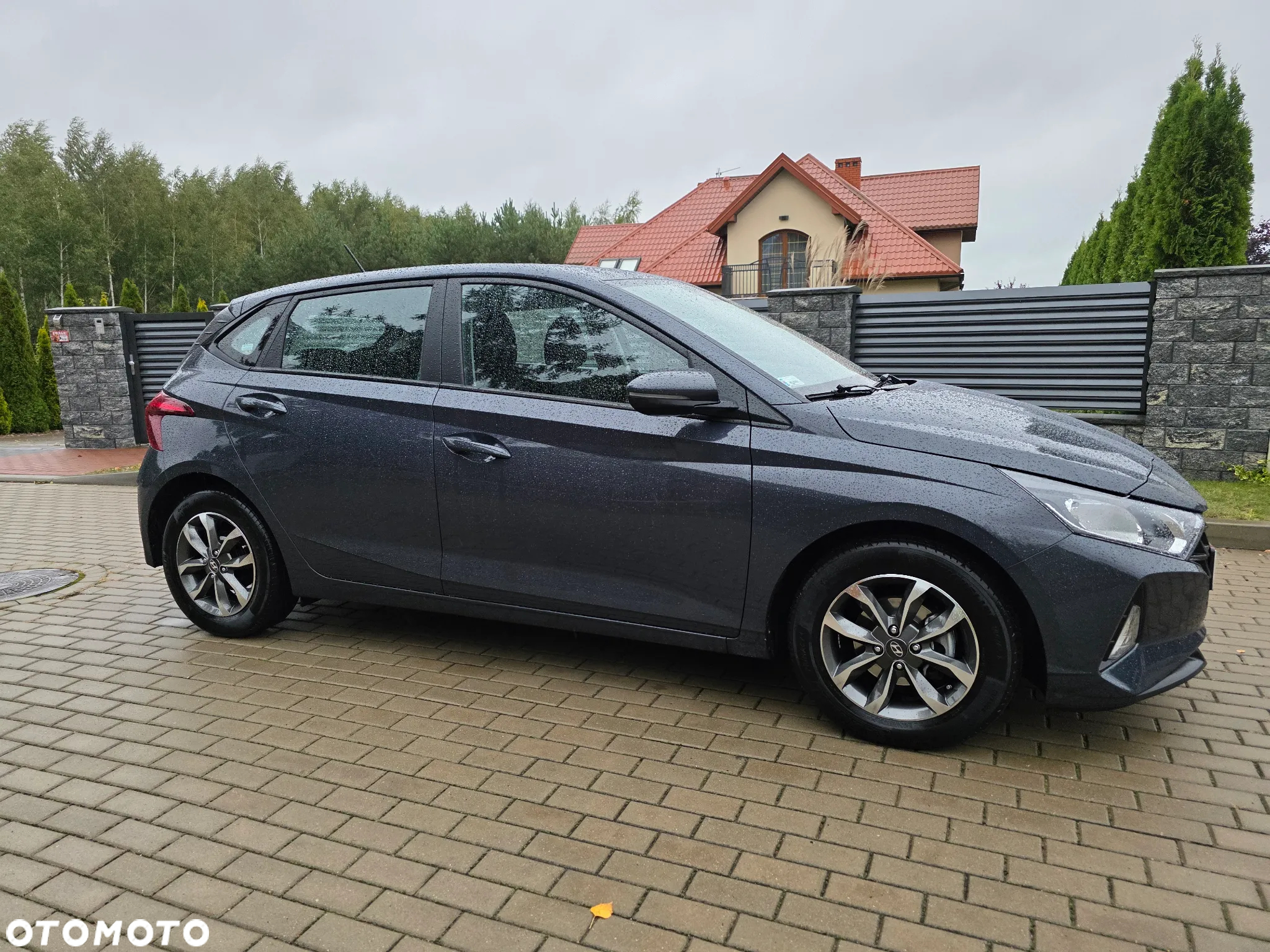 Hyundai i20 - 20