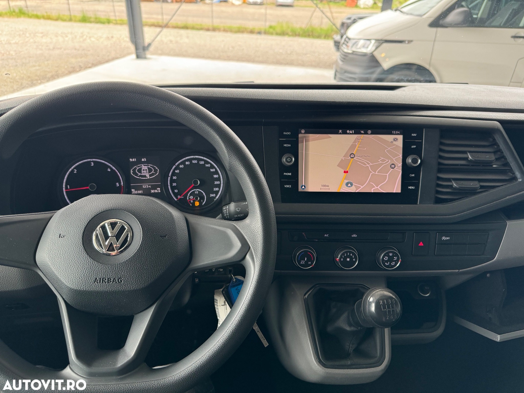 Volkswagen Transporter T6.1 - 9