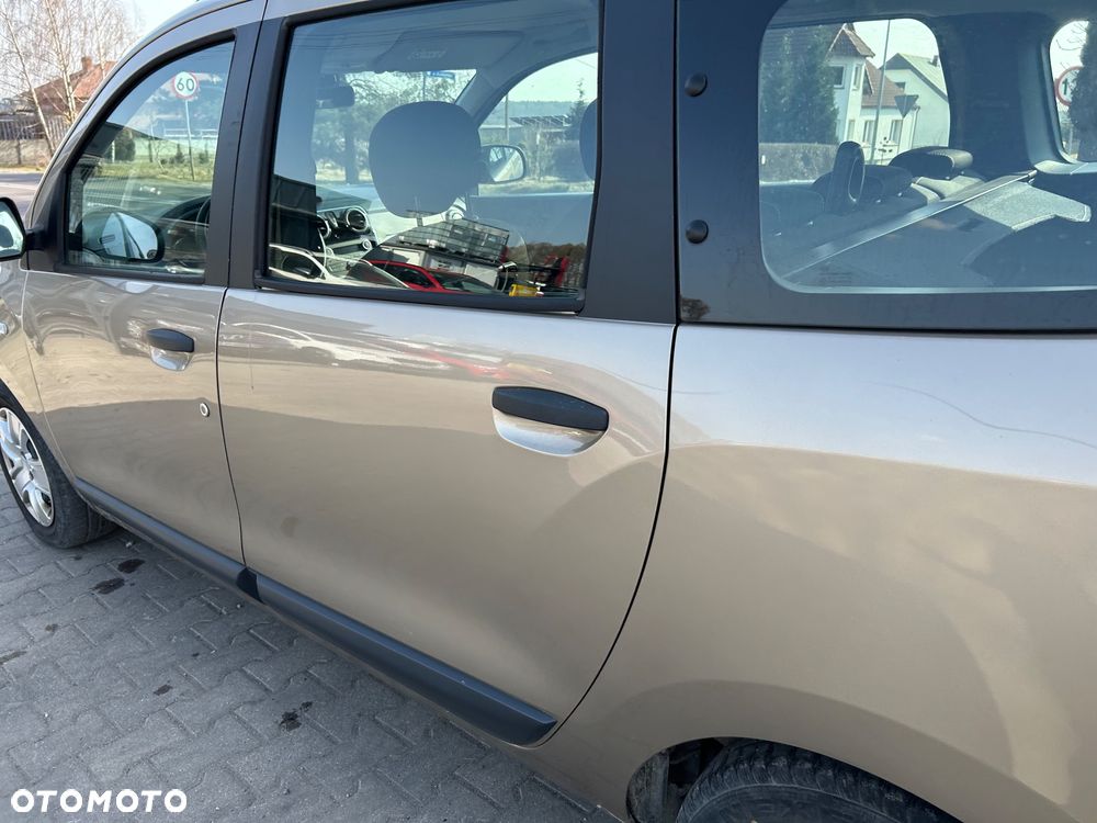 Dacia Lodgy - 29