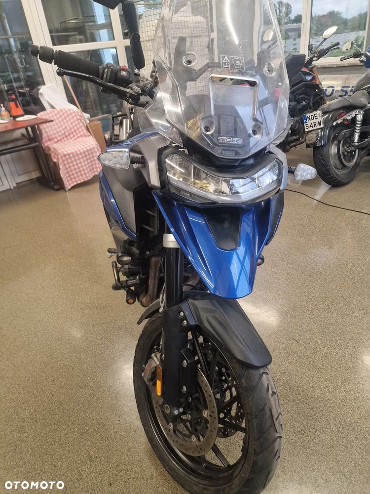 Triumph Tiger - 10