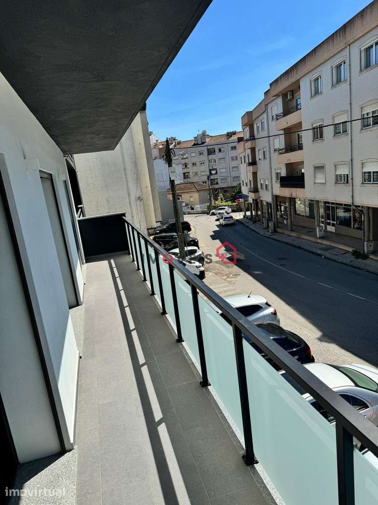 APARTAMENTO T2 - Grande imagem: 5/12