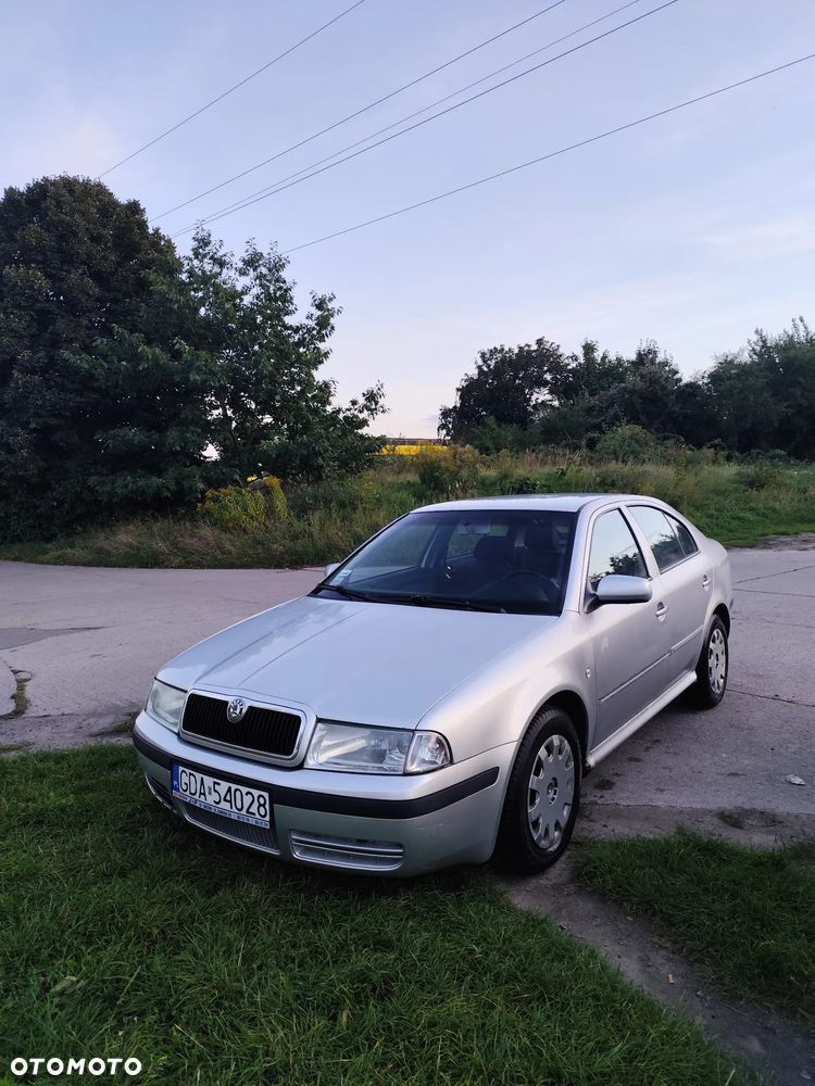 Skoda Octavia 2003 photo 3