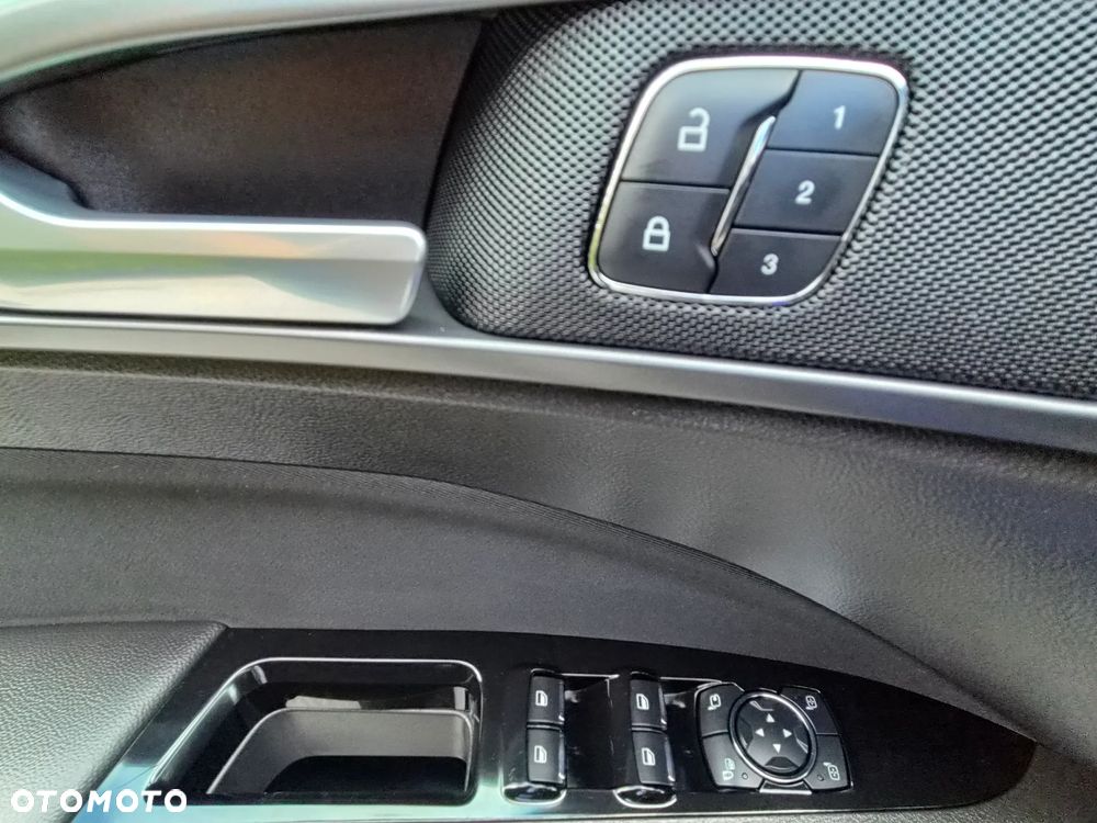 Ford Mondeo 2.0 TDCi STart-Stopp Titanium - 21