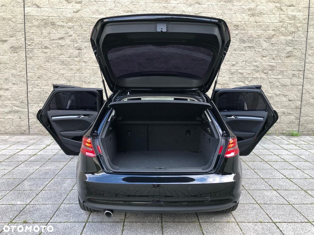 Audi A3 Sportback 1.6 TDI Ambiente - 20