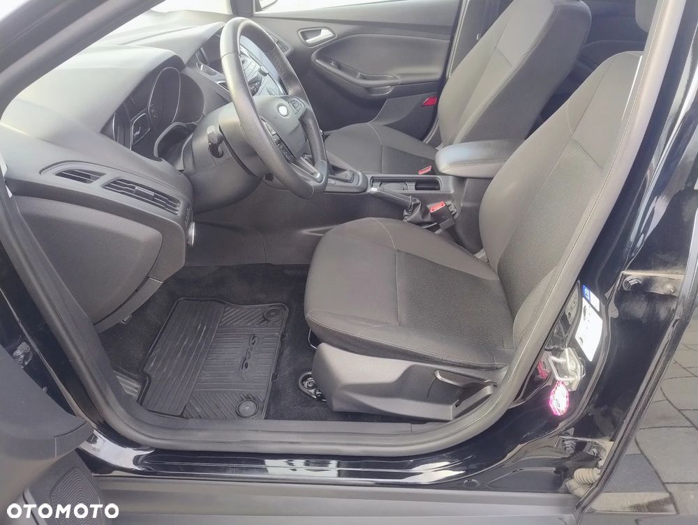 Ford Focus 1.6 Gold X - 22