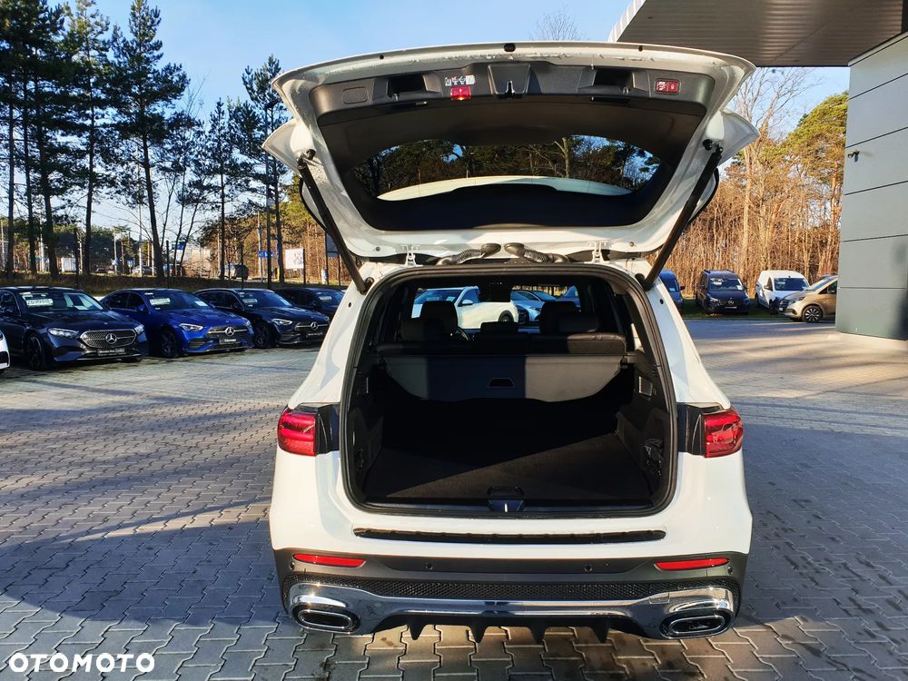 Mercedes-Benz GLB 200 d AMG Line 8G-DCT - 9