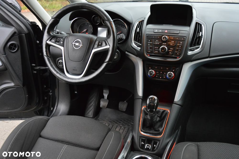 Opel Zafira 2.0 CDTI Cosmo - 15